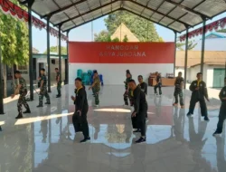 Perkuat Naluri Tempur, Prajurit Kodim 1409/Gowa Intensifkan Latihan Pencak Silat Militer di Hanggar Arya Jundana : Mitra Sindikasi
