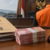 Aris Mukiyono Didakwa Terima Pungli Rp4,09 Miliar : Mitra Sindikasi